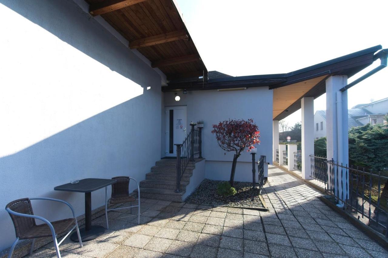 Av Penzion Olmütz Exterior foto